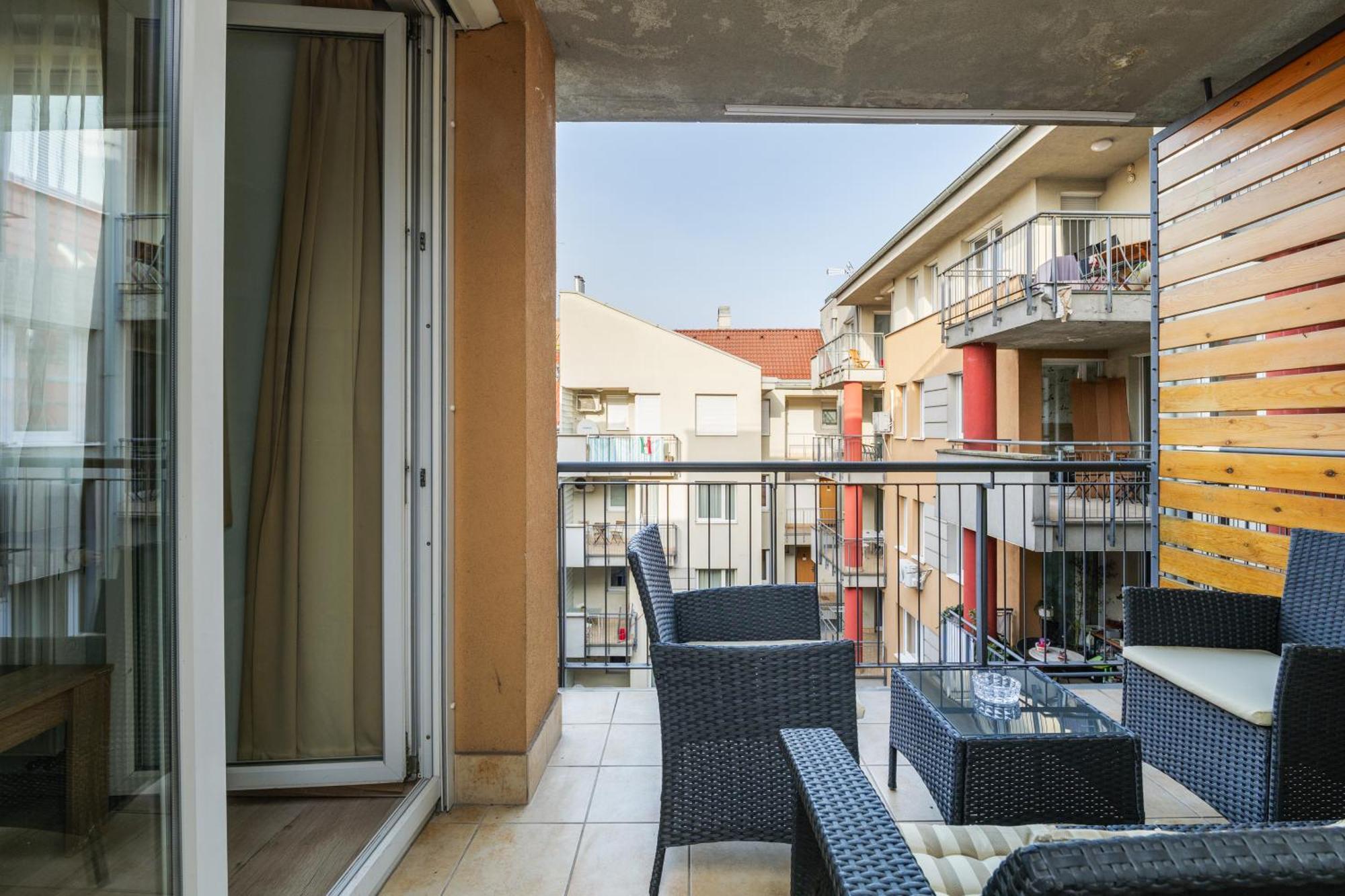 Akacfa Centrum Apartment - Cosy Home Budapest Exterior photo